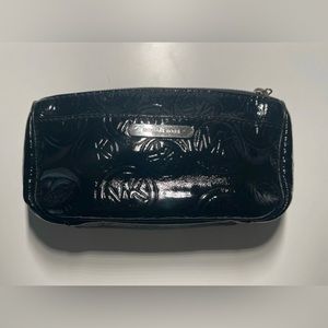 MICHAEL KORS PATENT MAKEUP CASE